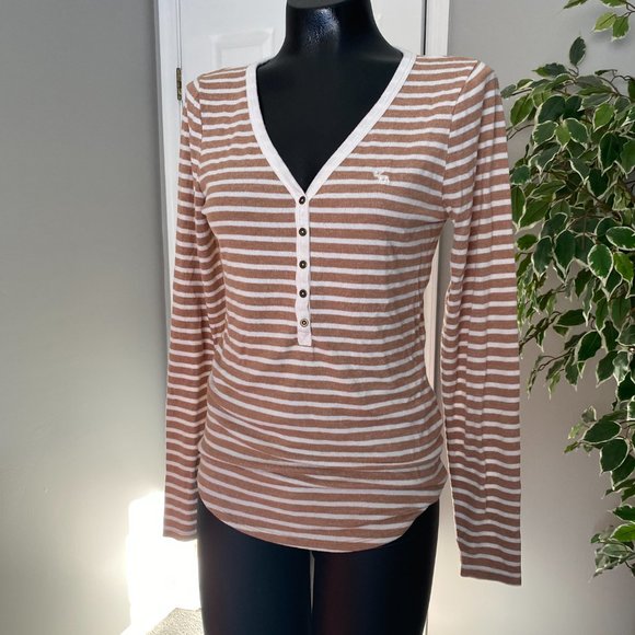 Abercrombie & Fitch Striped Long Sleeve Tee - Size M - Picture 2 of 6